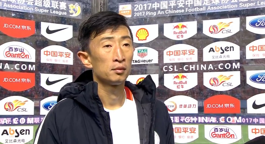 罗体：皇马有意与罗马争夺桑托斯新星莱昂纳多 已有过接触根据《罗马体育报》消息，皇马加入了对桑托斯新星马科斯-莱昂纳多的争夺战。